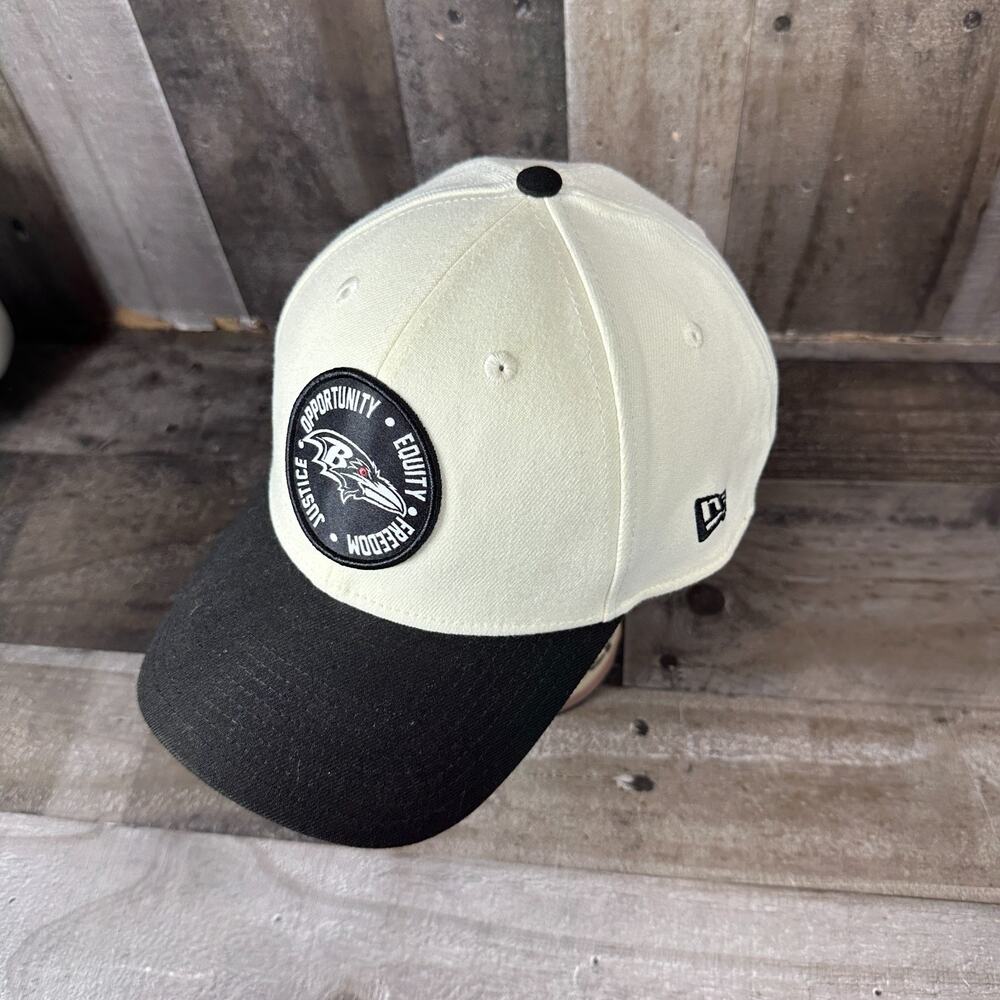 Baltimore Ravens New Era 2022 Inspire Change Fitted 39FIFTY Hat NFL M/L